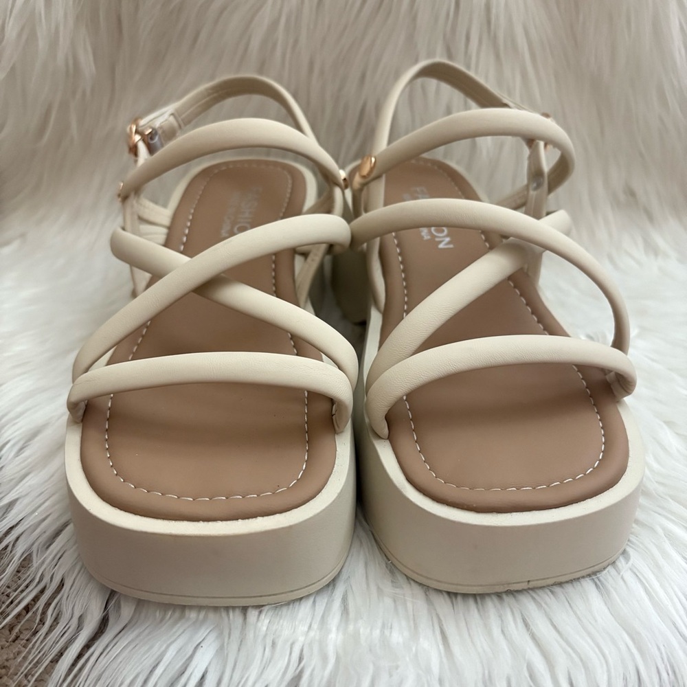 LAST CHANCE - DONATING - Cream Off White Y2k Style Strappy Platform Sandals - Picture 5 of 11